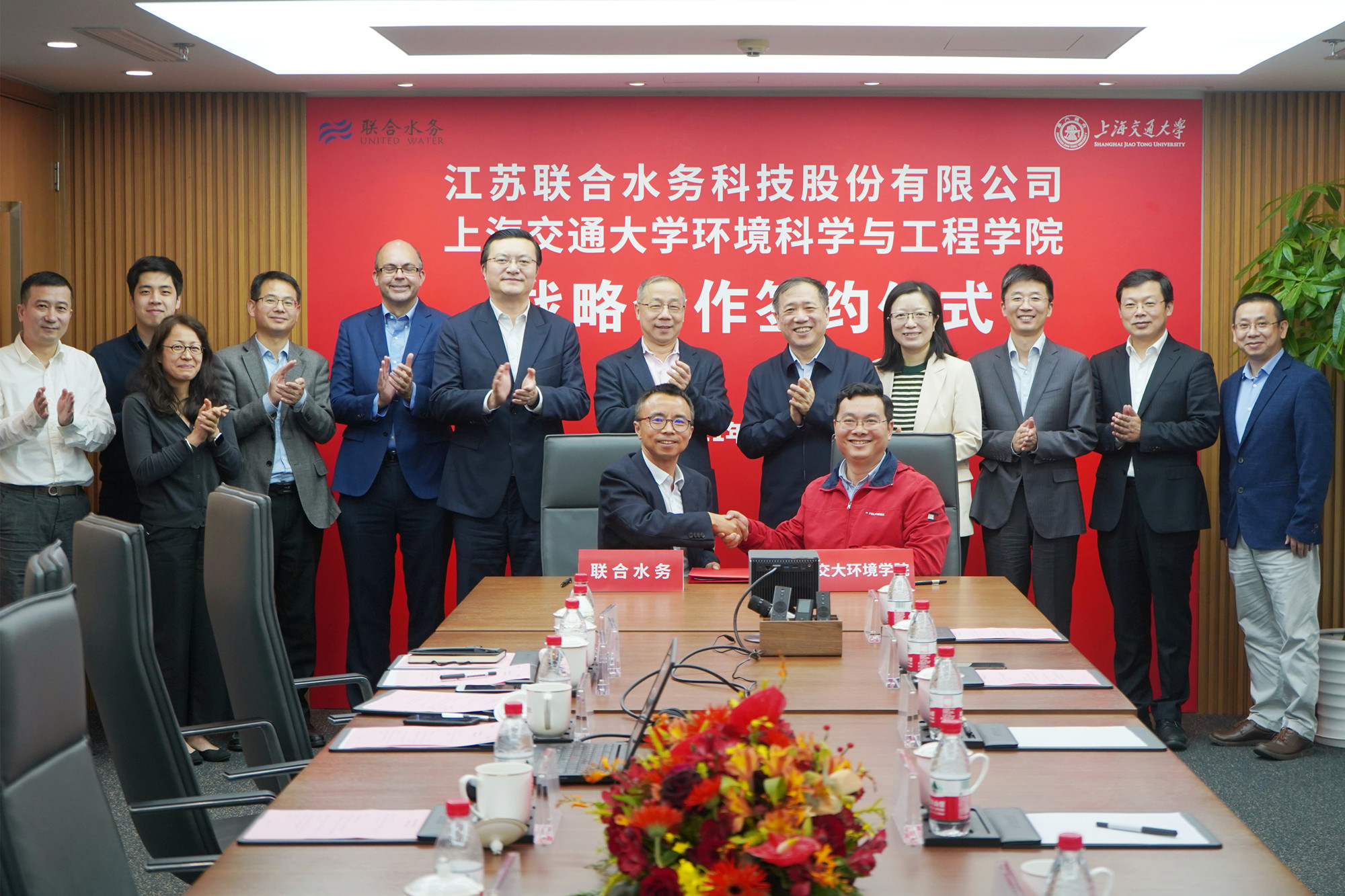 Z6��������ʱ���й����š��ٷ���վ